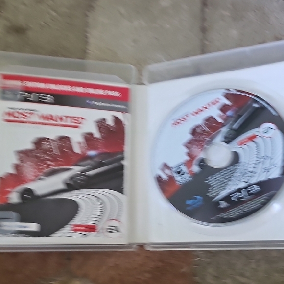 Need for Speed: Most Wanted - Bonus Edition for PS3 - Picture 2 of 3
